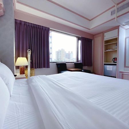 Chrysler Hotel Тайбэй Экстерьер фото